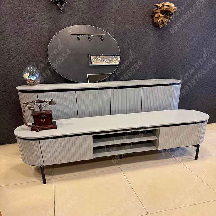 تزیین میز تی وی